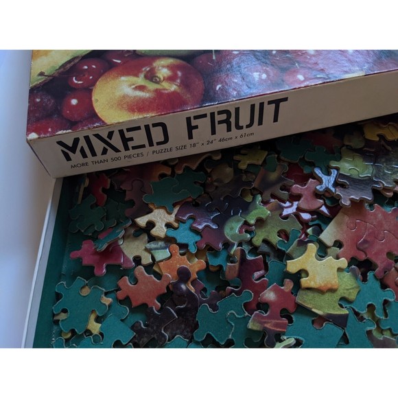 Vintage 1981 Eaton Jigsaw Puzzle "Mixed Fruit" 500+ Pieces Treasure Collection - Picture 4 of 7